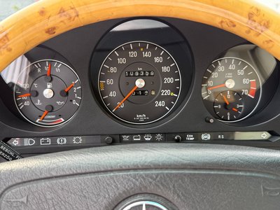 1988 Mercedes-BENZ SL thumbnail 26
