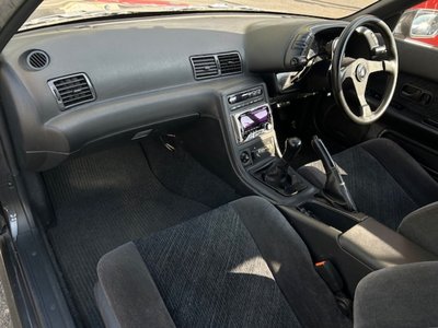 1992 Nissan SKYLINE COUPE 缩略图 17