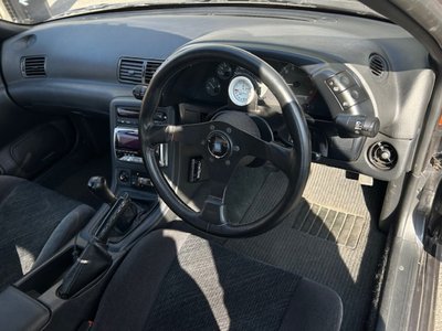1992 Nissan SKYLINE COUPE 缩略图 5