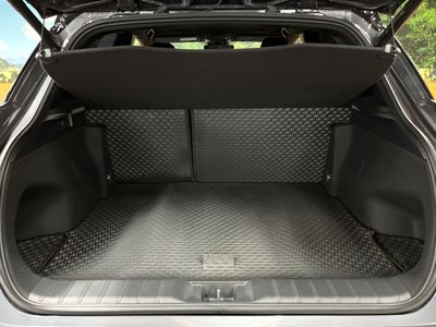 2025 Lexus LBX photo 10