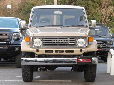 صورة 21 لـ 1990 Toyota LAND CRUISER 70