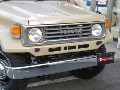 صورة 15 لـ 1990 Toyota LAND CRUISER 70