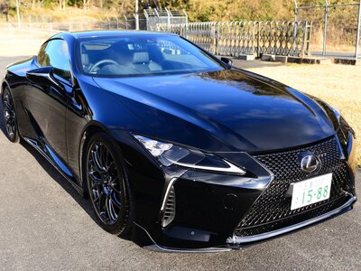 صورة مصغرة 8 لـ 2018 Lexus LC