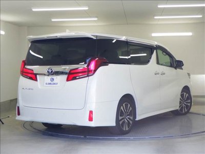 صورة 2 لـ 2022 Toyota ALPHARD