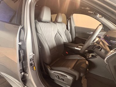 2026 BMW IX2 — миниатюра 14