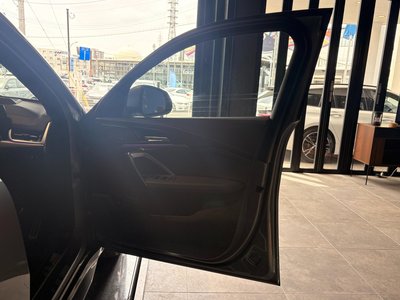 2026 BMW IX2 — миниатюра 12