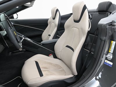 صورة 4 لـ 2025 Ferrari ROMA SPIDER