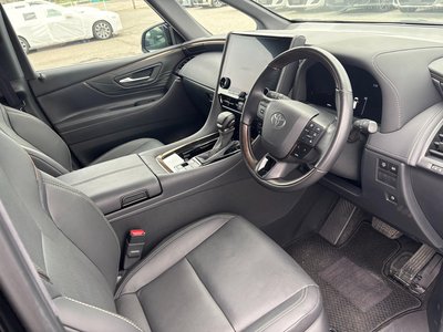 صورة 63 لـ 2024 Toyota ALPHARD