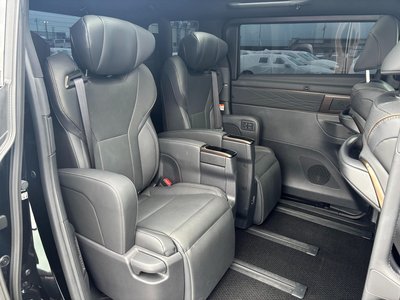 صورة 29 لـ 2024 Toyota ALPHARD