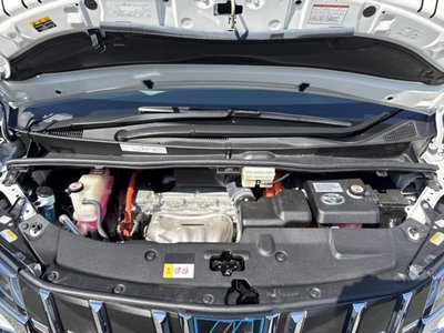 صورة 52 لـ 2021 Toyota ALPHARD