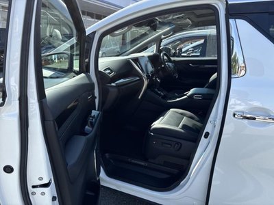 صورة 9 لـ 2021 Toyota ALPHARD