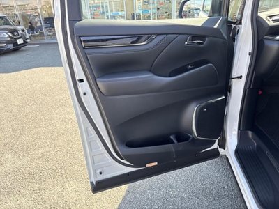صورة 27 لـ 2021 Toyota ALPHARD