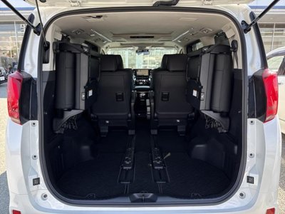 صورة 23 لـ 2021 Toyota ALPHARD