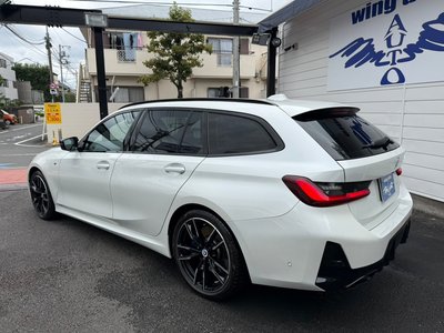 2023 BMW 3 SERIES TOURING photo 9