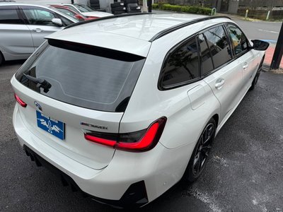 2023 BMW 3 SERIES TOURING photo 11