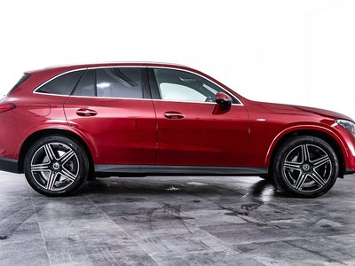 2025 Mercedes-BENZ GLC thumbnail 18