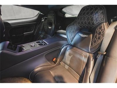 صورة مصغرة 29 لـ 2015 Aston Martin RAPIDE