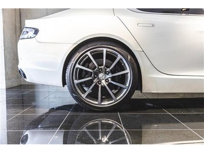 صورة مصغرة 14 لـ 2015 Aston Martin RAPIDE