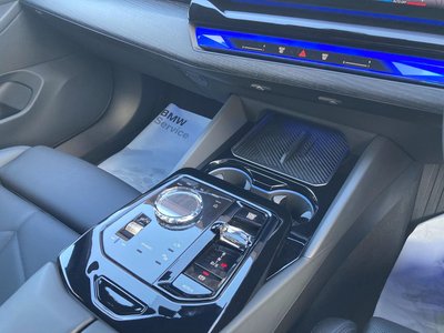2025 BMW 5 SERIES TOURING thumbnail 29