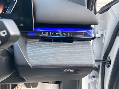 2025 BMW 5 SERIES TOURING thumbnail 23