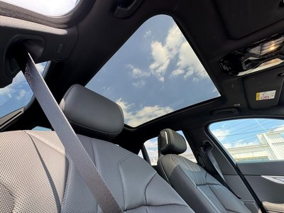 2025 BMW I7 thumbnail 20