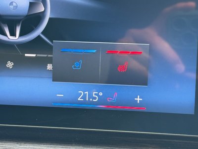 2025 BMW I7 thumbnail 30