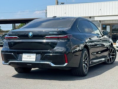 2025 BMW I7 photo 7