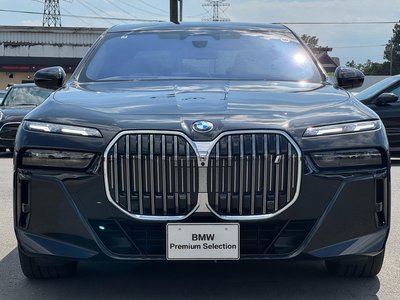 2025 BMW I7 photo 8