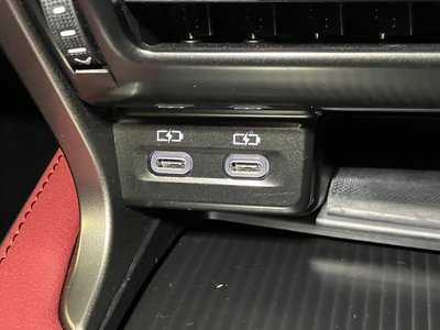 2023 Lexus RX thumbnail 32