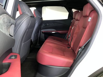 2023 Lexus RX thumbnail 28