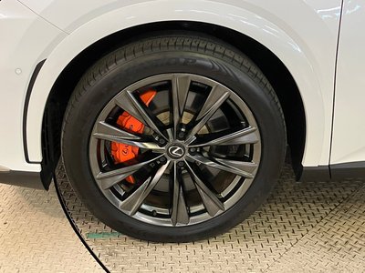 2023 Lexus RX photo 16