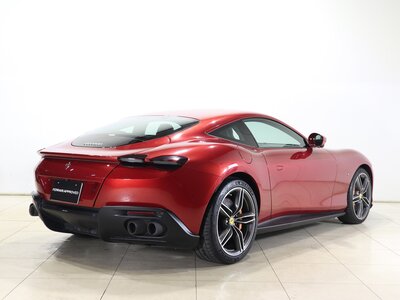 2021 Ferrari ROMA — фото 28