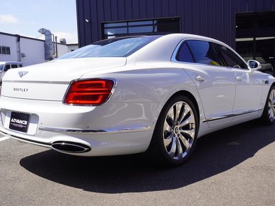 2021 Bentley FLYING SPUR — миниатюра 15