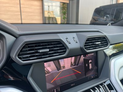 صورة 46 لـ 2019 Lamborghini URUS