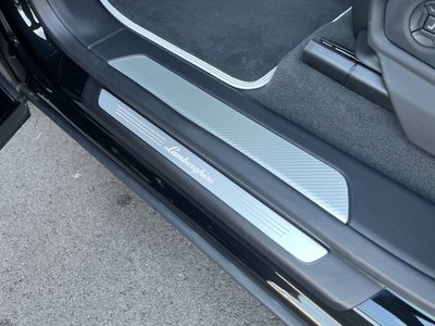 صورة 63 لـ 2019 Lamborghini URUS