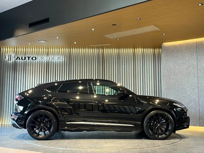 صورة 30 لـ 2019 Lamborghini URUS