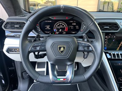 صورة 10 لـ 2019 Lamborghini URUS
