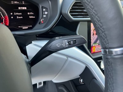 صورة 57 لـ 2019 Lamborghini URUS