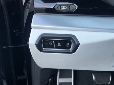 صورة 62 لـ 2019 Lamborghini URUS