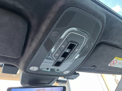 صورة 44 لـ 2019 Lamborghini URUS