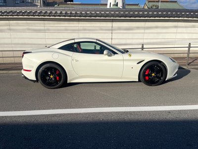 2015 Ferrari CALIFORNIA — фото 4
