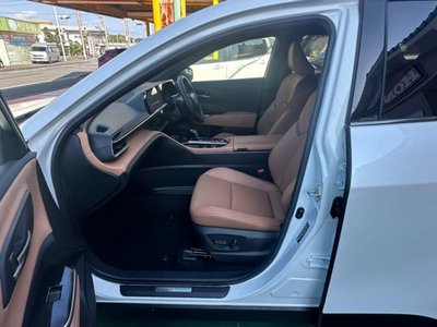 2024 Toyota CROWN SPORT photo 5