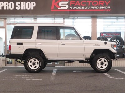 2000 Toyota LAND CRUISER 70 thumbnail 23