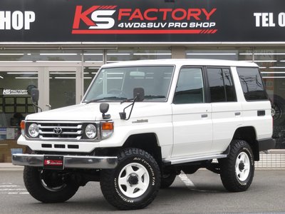 2000 Toyota LAND CRUISER 70 — фото 1