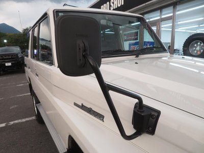 2000 Toyota LAND CRUISER 70 thumbnail 17