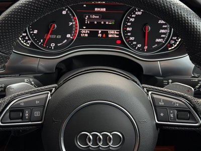 2014 AUDI RS6 AVANT 照片 45
