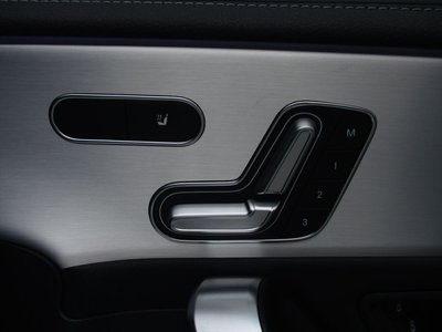 2025 Mercedes-BENZ CLA thumbnail 18