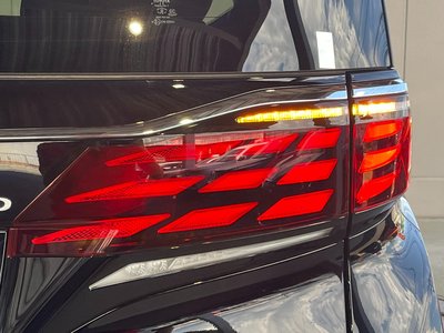 2025 Toyota ALPHARD 照片 38