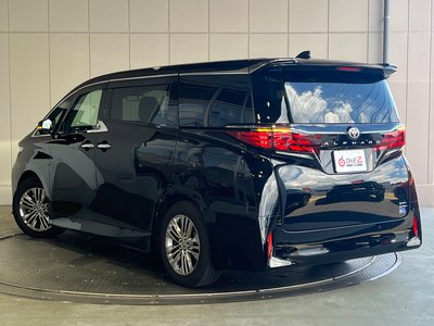 2025 Toyota ALPHARD 照片 32
