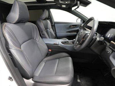 صورة 19 لـ 2025 Toyota CROWN ESTATE